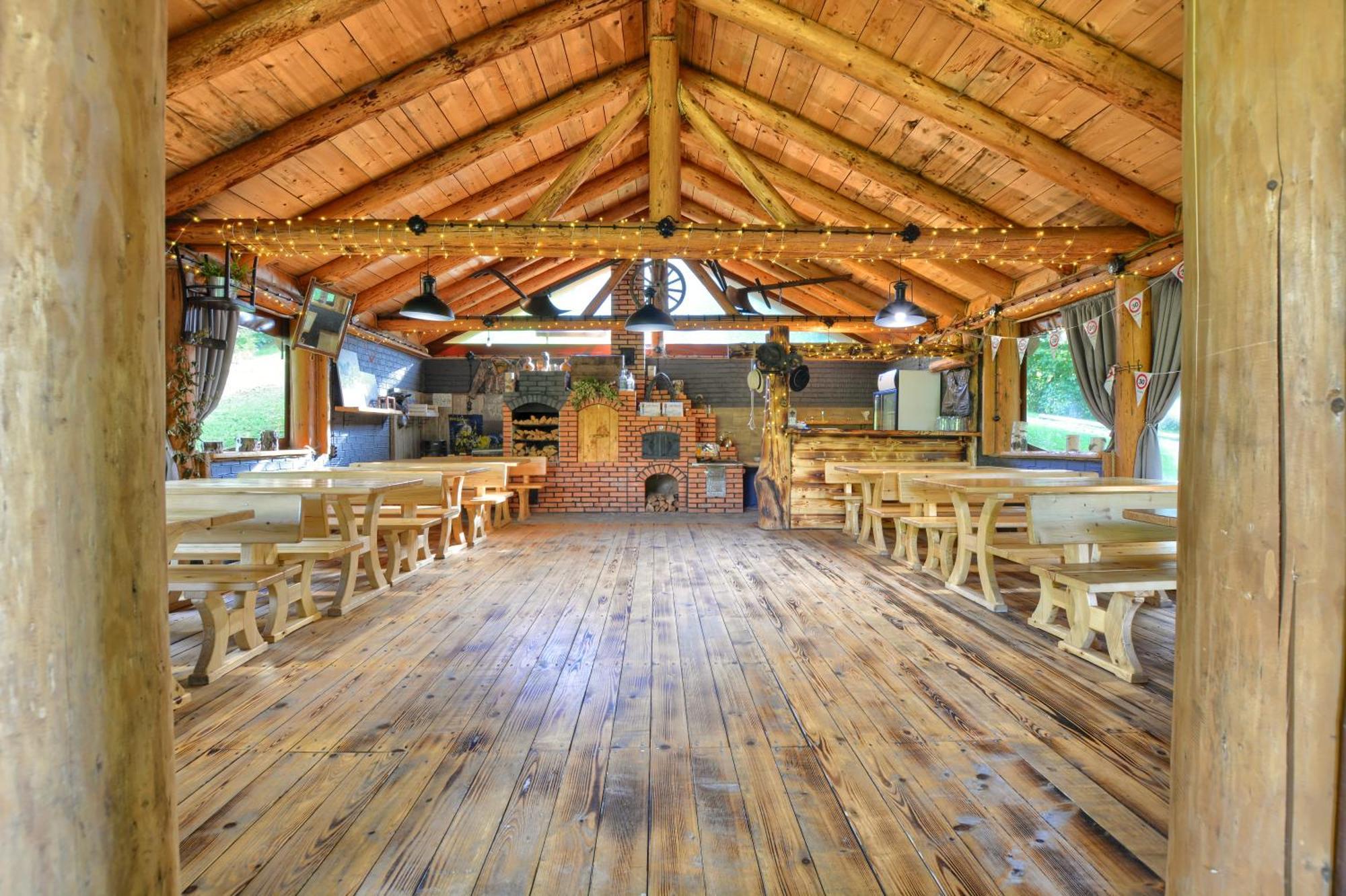 Osada Sroczy Jar Villa Rozpucie Exterior foto